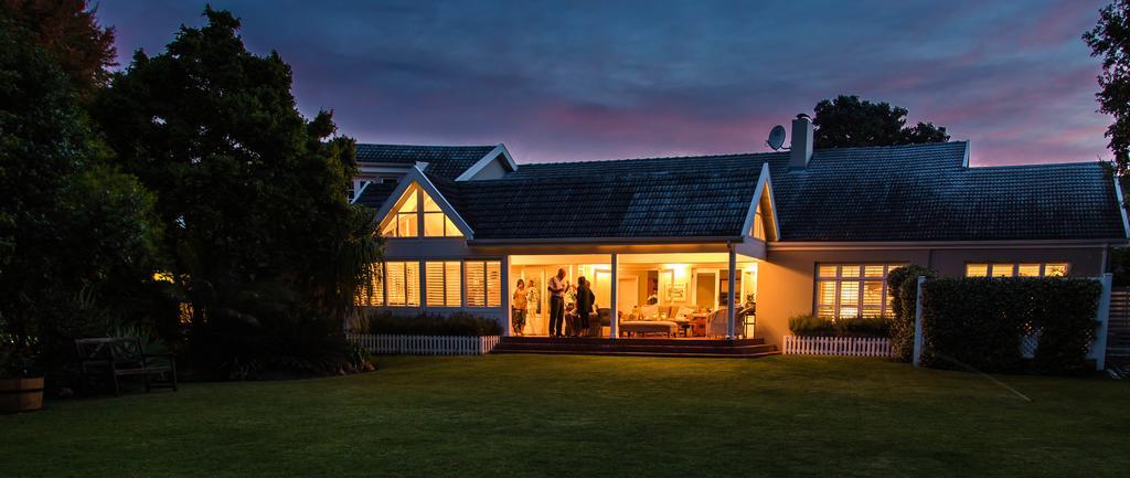 The Islander Knysna Guesthouse ภายนอก รูปภาพ