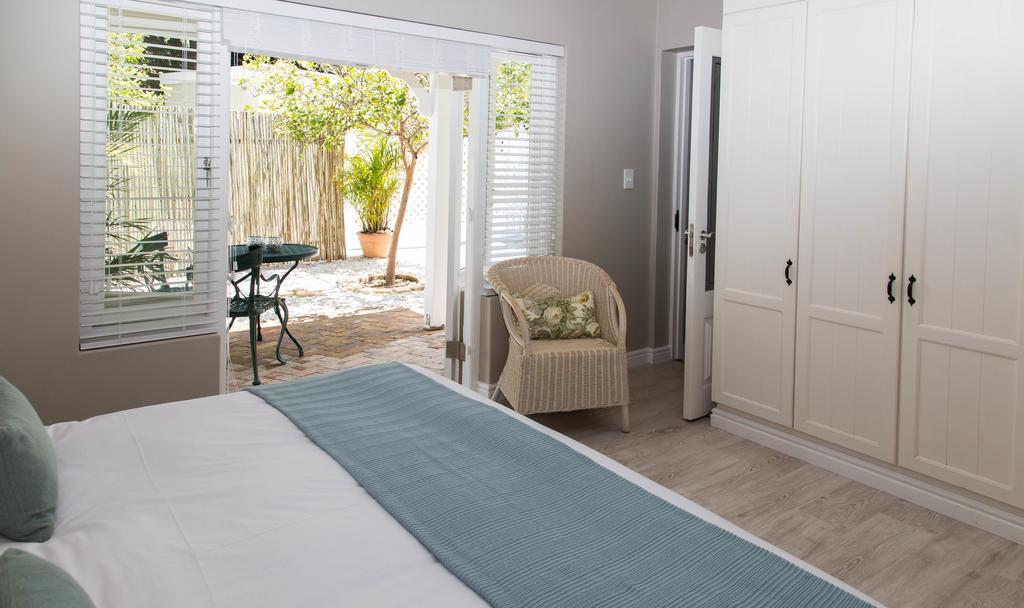 The Islander Knysna Guesthouse ภายนอก รูปภาพ