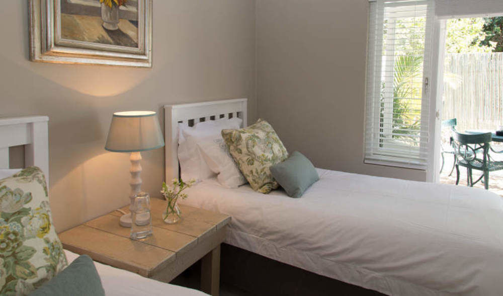 The Islander Knysna Guesthouse ภายนอก รูปภาพ