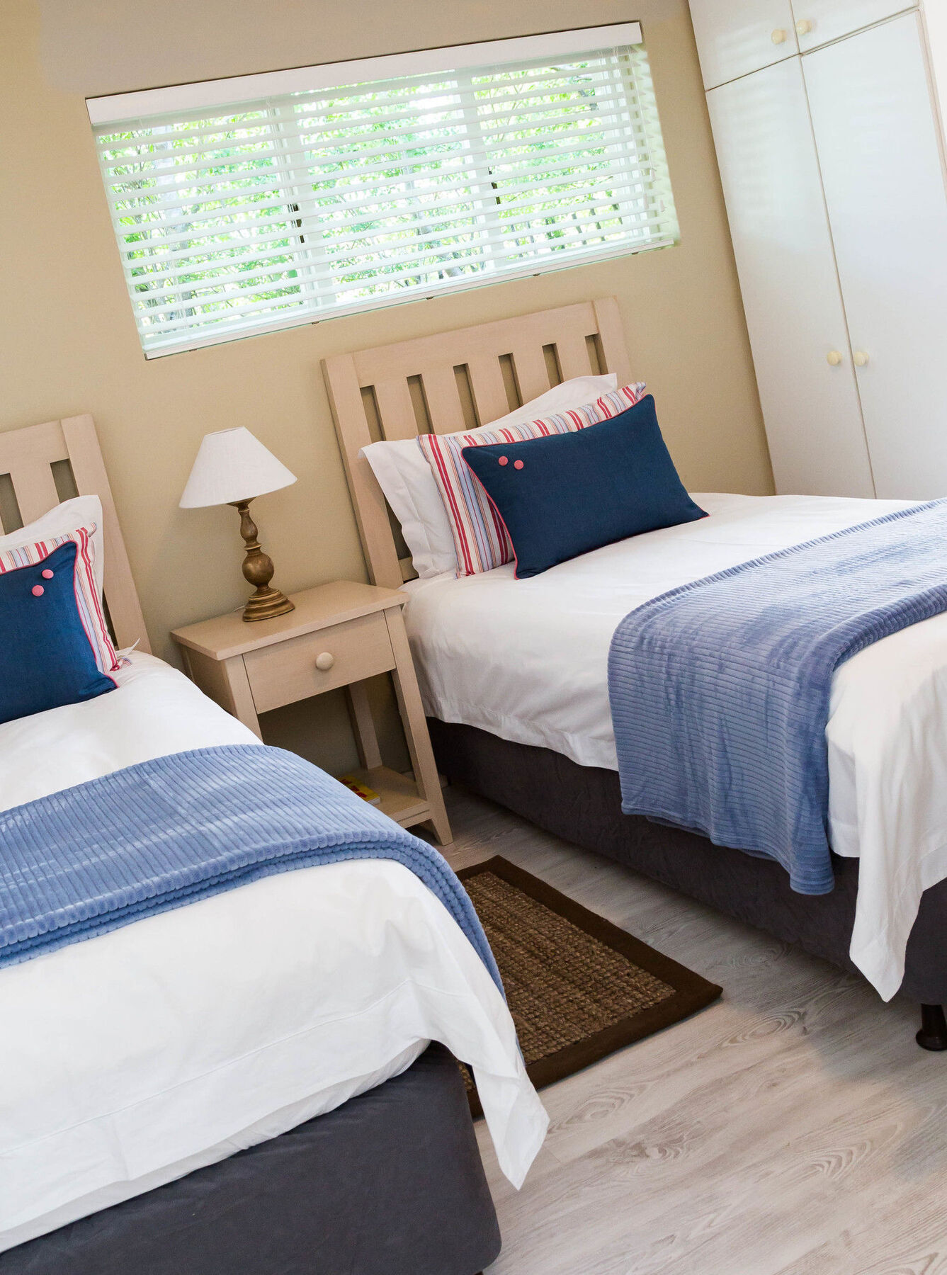 The Islander Knysna Guesthouse ภายนอก รูปภาพ